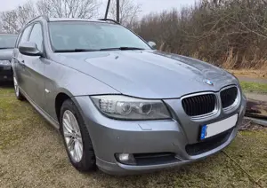BMW 320 320d DPF Touring Aut.