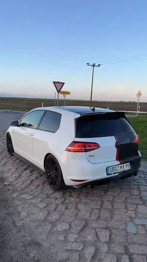 Volkswagen Golf GTI Bild 5