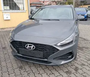 Hyundai i30 Kombi Style-1.6T DCT-KLIMAAUT-SH-LH-LED-NAVI Bild 4