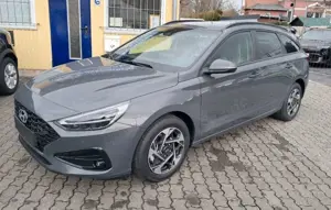 Hyundai i30 Kombi GO Style-KLIMAAUT-SH-LH-LED-NAV-PDC vh