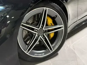 Mercedes-Benz AMG GT *4Matic+*Burmester*360°*HUD* Bild 2