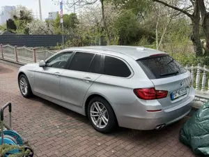 BMW 520 520d Touring F11 Neue TÜV Bild 1