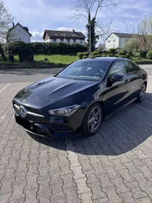 Mercedes-Benz CLA 200 7G-DCT AMG Line