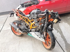 Unfallfahrzeug  KTM 125