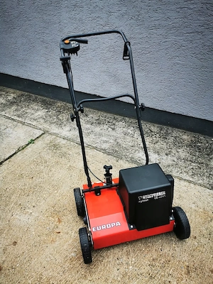 Vertikutierer Wenig genutzt