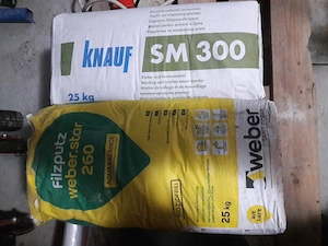 KNAUF Klebemörtel und Weber Filzputz