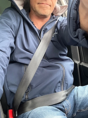 Crazy Kerl hat Wette verloren ... mich gibts im Adamskostüm  ?