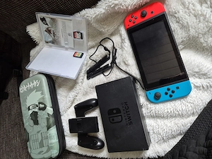Nintendo switch mit 4 spielen 