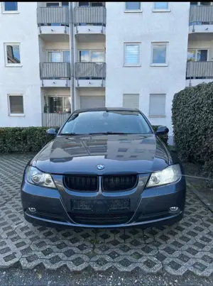 BMW 318 BMW 318i - gepflegt, viele Neuteile sofort fahrber