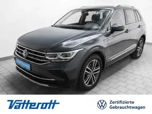 Volkswagen Tiguan 2.0 TDI DSG Elegance AHK Navi Standheiz Harman