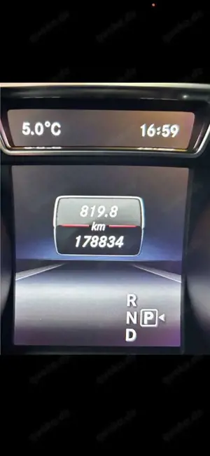 Mercedes-Benz CLA 220 CDI 7G-DCT Bild 5