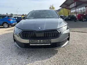 Skoda Octavia 2.0 TSI 150 kW 4x4 Sportline Bild 3