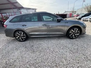 Skoda Octavia 2.0 TSI 150 kW 4x4 Sportline Bild 5