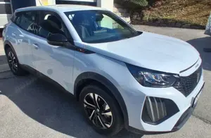 Peugeot 2008 2008 Style 100 Pure Tech - VORFÜHRWAGEN