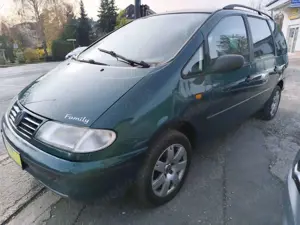 Volkswagen Sharan Sharan 1.8 5V Turbo Comfort Line Family