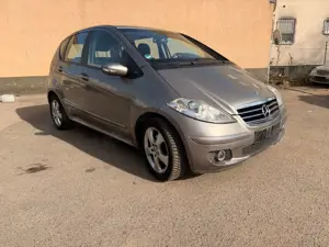 Mercedes-Benz A 170 Avantgarde TÜV/SERVİCE NEU!