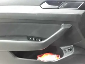 Volkswagen Passat Bild 4