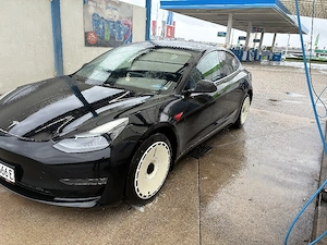 Tesla Model 3 Long Range Dual Motor 614 km Reichweite 