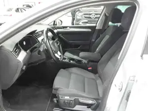Volkswagen Passat Bild 3