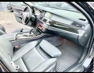 BMW 530 530d xDrive Touring Aut. Bild 3