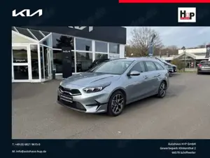 Kia Ceed SW / cee'd SW Sportswagon Spirit Rückfahrkamera Navigationssyste