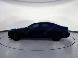 BMW i7 xDrive60 Navi Leder Tempom.aktiv Panoramadach Bild 4