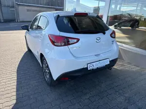 Mazda 2 Sports-Line Licht-P Technik-P Navi Bild 3