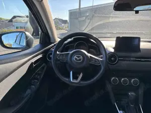 Mazda 2 Sports-Line Licht-P Technik-P Navi Bild 5