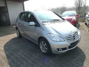 Mercedes-Benz A 150 A 150 (169.031)