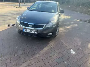 Kia Ceed / cee'd Ceed 1.6 CVVT Edition 7