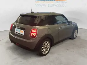 MINI Cooper ALLWETTER LED SITZ.HZG  ALU PDC vo+hi BLUETOOTH KL Bild 5