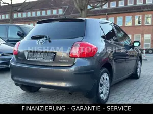 Toyota Auris Bild 2