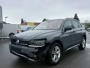 Volkswagen Tiguan OFFROAD 4Motion-DSG-Pano-LED