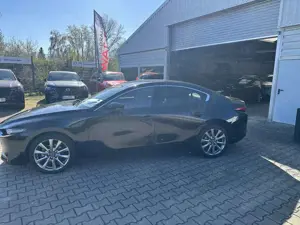 Mazda 3 SKYACTIV-X 2.0 M Hybrid SELECTION Bild 3