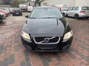 Volvo V70 D4 Kombi Summum NAVI, Leder, Shz Bild 2