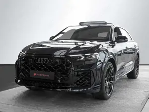 Audi RS Q8 4.0 TFSI quattro performance