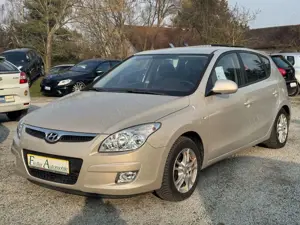 Hyundai i30 Comfort *Klimaanlage* TÜV +Durchsicht Neu*