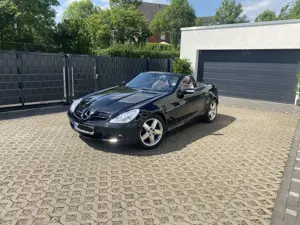 Mercedes-Benz SLK 280