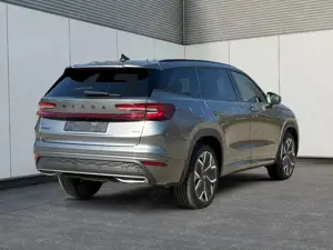Skoda Kodiaq Sportline 4x4+AHK+PANO+KAMERA+EL. HECKKL.+PDC+2... Bild 4