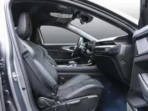 Renault Rafale Bild 4