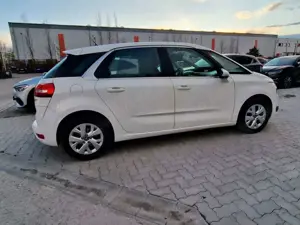 Citroen C4 Picasso /Spacetourer Attraction