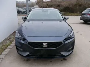 SEAT Leon FR 2.0 TDI DSG*RFK*NAVI*TEMPOMAT*TRAVEL ASSIST*...