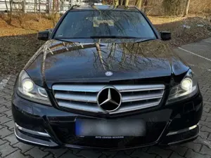 Mercedes-Benz C 220 C 220 T CDI DPF (BlueEFFICIENCY) 7G-TRONIC Avantgarde