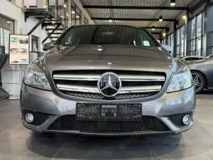 Mercedes-Benz B 180 B 180 CDI