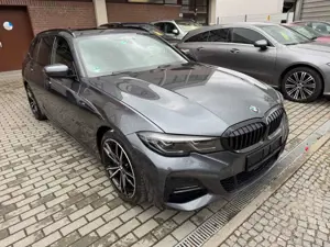 BMW 330 Bild 4