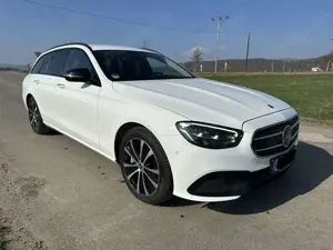 Mercedes-Benz E 300 de T 9G-TRONIC Avantgarde