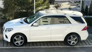 Mercedes-Benz GLE 350 GLE Diesel d 4Matic 9G-TRONIC AMG Line