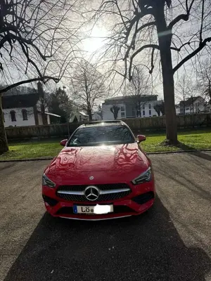 Mercedes-Benz CLA 180 CLA 180 (118.384)