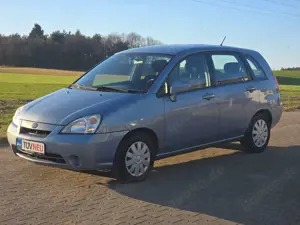 Suzuki Liana