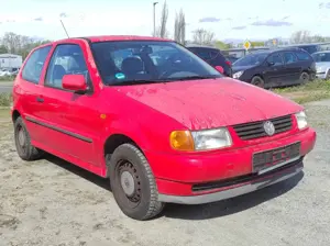 Volkswagen Polo 1.4 ALLWETTER SERVO ABS VOLL-FAHRBEREIT KAT-NEU